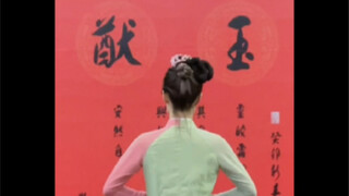 《淡妆浓抹总相宜》老婆又去跳舞啦