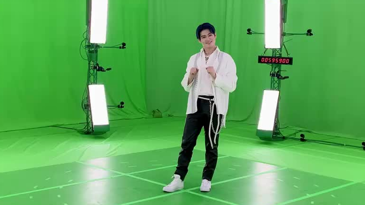 【Warps Up】Hali Gali behind the green screen
