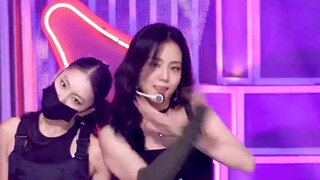 Tôi không bị nhiễm Virus Corona nhưng tôi bị nhiễm Nọc Hồng. Ai có thể cho tôi biết ai đang ca hát v