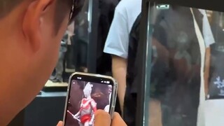 أخيرًا شخص ما صنع بدلة ألتمن من فترة شووا! هذا التشابه مذهل جدًا【بالطبع ليست لعبة】