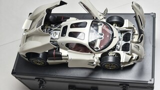 家具级的车模！Pocher 1:8 合金全开 Pagani Utopia 成品版汽车模型