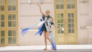 هل نرقص مع كارا الصغيرة؟