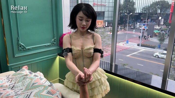 Heavenly Touch  Pure Relaxation & Gentle Massage Secrets