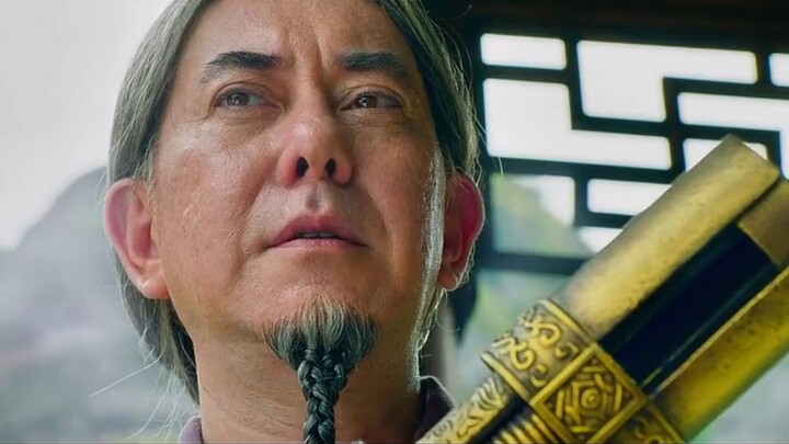 ممارس مائة عام يبتكر بنفسه طريقة استنشاق القوة، وبلغت قوته الداخلية مرحلة الكمال، حتى إن سيد السيوف 