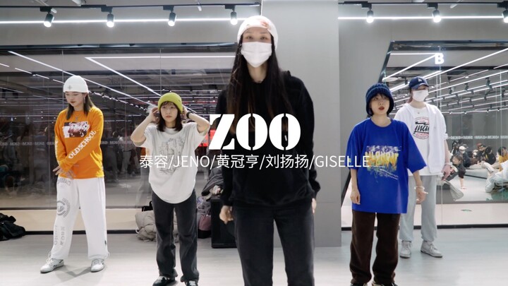 现在还赶得上吗！！我不允许还没有人没看过DoDo老师的Zoo！太帅了吧！ #李泰容#badalee#zoo#翻跳#韩舞翻跳#cover