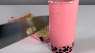 Cakes can be pretty frustrating sometimes.