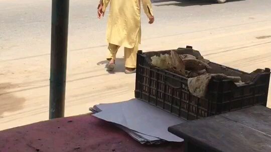 ❤️ Hotel Par Roti Lene Gaya 🍞 | Adde Ki Chhoti Si Moment Aap Logon Ko Dikha Raha Hun | 1 Minute Vlo