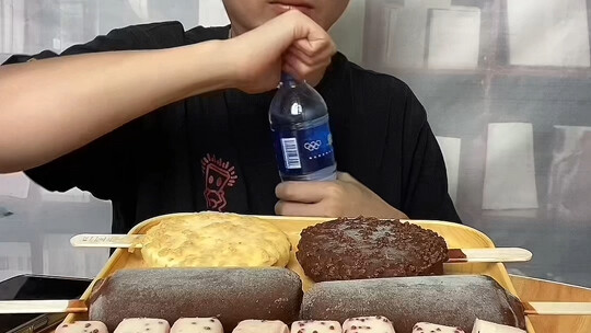 雪糕来喽