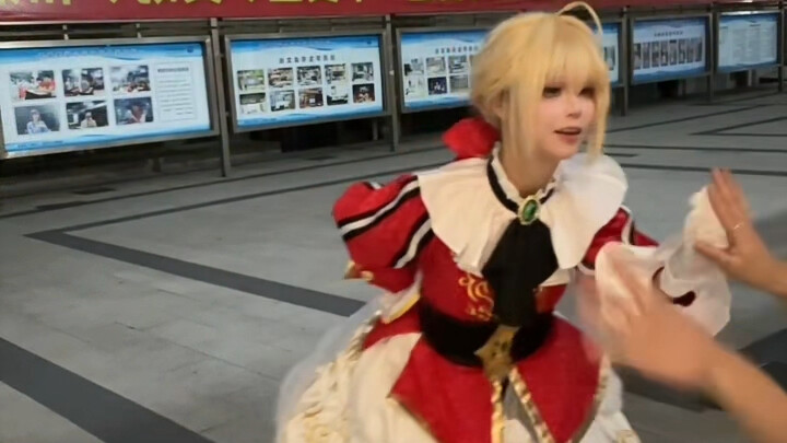 Nero cos (เล่นแบบนามธรรม ooc ขอโทษ ขอโทษทุกอย่าง