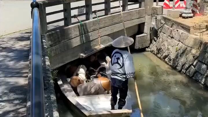 Today, let's skip Japanese and take a look at Japan's quaint bridges and flowing streams [Japan Obse