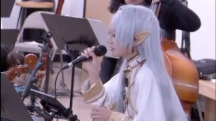 Tìm khắp mạng xã hội cô coser hát bằng giọng của Felia