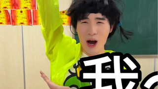 Even if her shoes are worn out, Xiaofen will not stop dancing.