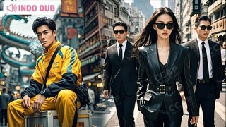 CEO wanita menyewa kurir miskin secara sembarangan jadi sopir, tak terduga dia D