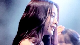 Trương Nguyên Anh quay cuồng mệt mỏi đến mức liên tục hít thở sâu… IVE 29/9 lễ kỷ niệm trường Đại họ