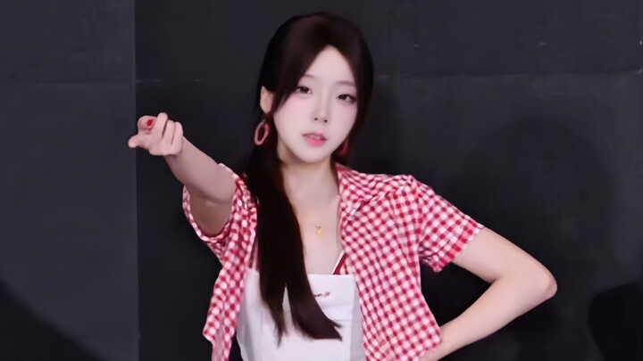 [someonelikeyou] Cool White Skin Camera Version
