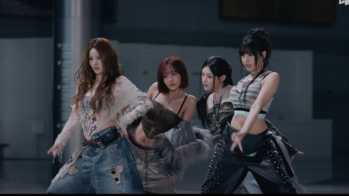 KISS OF LIFE's latest comeback song "Lips Hips Kiss" dance version released