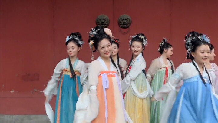 [Sichuan Hanfu x Ling Dance Troupe] Golden Wind and Jade Dew Meet Fairies丨Tanabata Joint Special