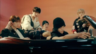 فيديو موسيقي رومانسي على الطريق للأغنية الجديدة لـ WJSN