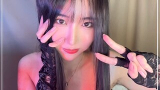 水水向你比了一个大拇指祝你开心！！！[给心心]家人们之后想看怎样的校园剧情欢迎在评论区留言哦！