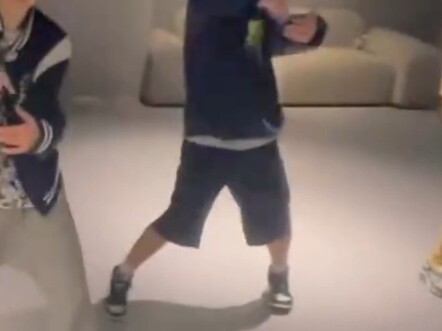 riku:想尝试像Smoothie一样既时髦又帅气的概念 challenge 结尾有小可爱