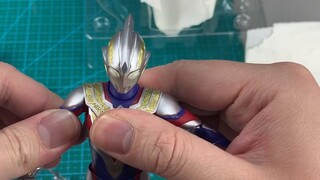 Gratis membantu teman grup memperbaiki mainan di 17. Merombak Bandai SHF Ultraman Zero. Hal pertama 