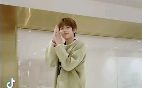【NCT】TikTok chính thức cập nhật thử thách Thank U của Taro