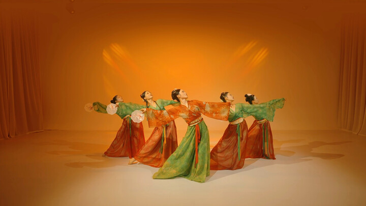 The Perfect New Year Dance: Original Choreography for “New Spring Tapestry”