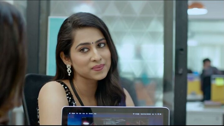 Crazy.Fellow.2022.720p.Dual[Hindi-Telugu].AAC.WEB-DL.h264.ESub