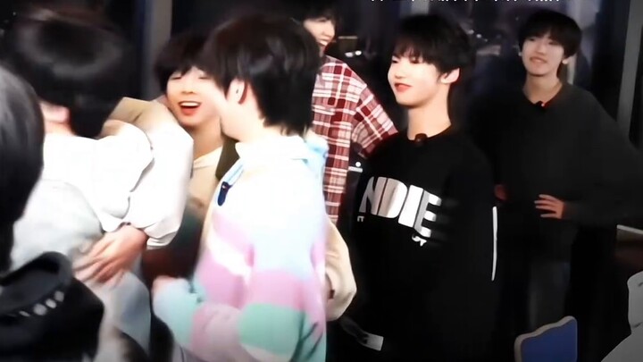 [Strange article] "In the year of purest love, you would comfort me with a smile when you left, and 