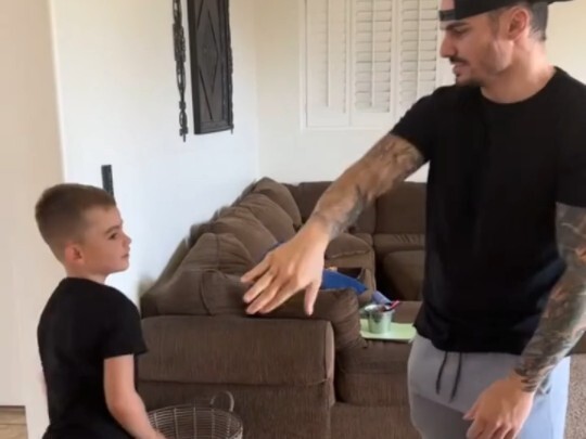 『Trik Orang Asing』Interaksi Ayah dan Anak