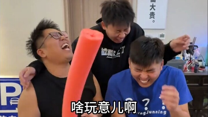 هذا النكتة الجهنمية الباردة تجعل قلبك يبرد بالكامل بعد الاستماع إليها حتى النهاية.