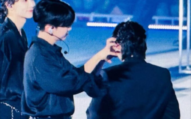 [hozi] “I’ll just give it a little push and pull; maybe next time I won’t even bother. Do you not wa