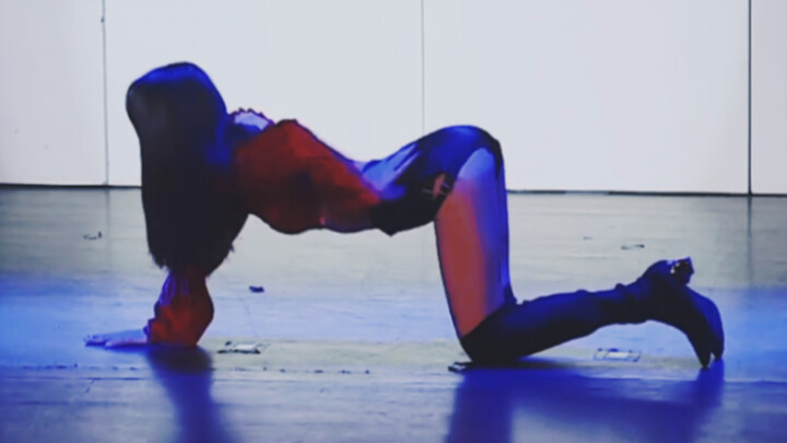 Kakak jangan injak titiknya! Injak aku saja! 【SNH48】