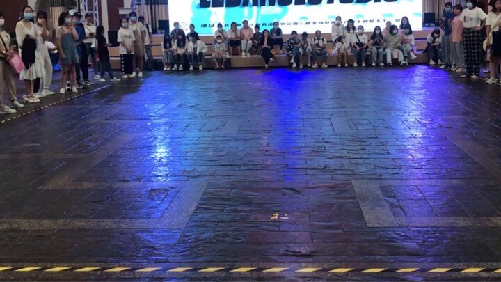 TF Family Fans Special Random Dance Một số clip yêu thích~