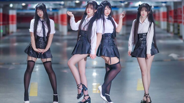 AOA short skirt dance is very charming no matter what