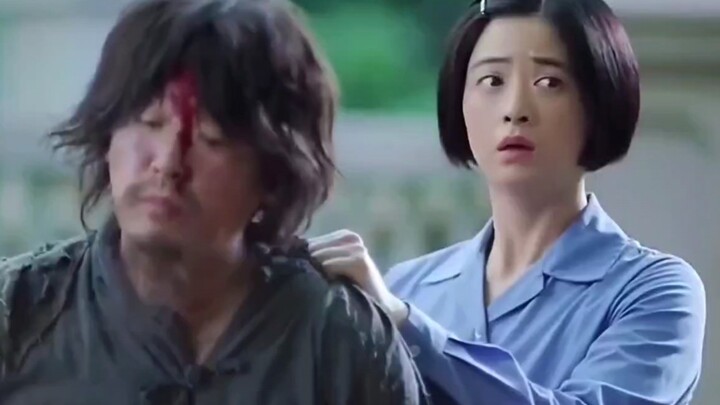 ชายเร่ร่อนมาตามหาญาติถึงบ้าน หญิงรวยเห็นหน้าก็แสดงสีหน้ารังเกียจทันที ใครจะไปคิดว่าเขาคือน้องชายแท้ๆ