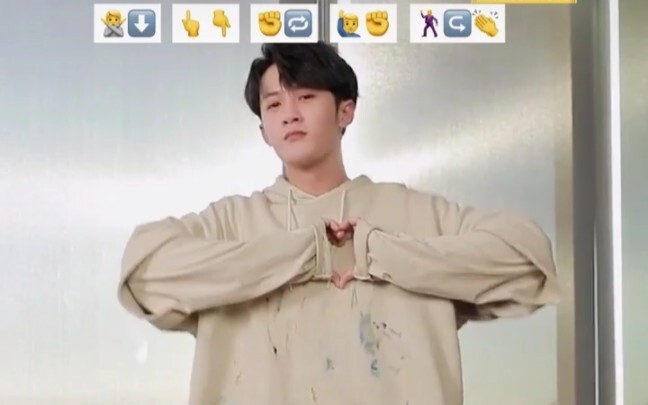 [Tan Jianci] Saya akan sedih bagi siapa pun yang belum melihat Tan Tan menarikan tarian ini, oke?