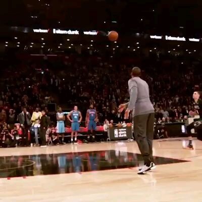 Zack Lavigne Freethrow Line Dunk