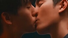 The First kiss of the Boss and the intern 🤭🤭