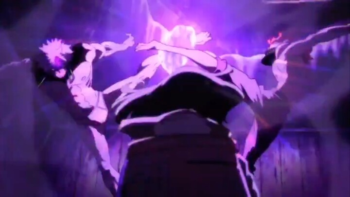 While fighting Jiji and Okarun, who has been possessed by the Evil Eye,Okarun grabs Momo and runs