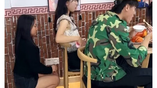 มันช่างเป็นอะไรที่แอบสแตรกสุดๆ เลย