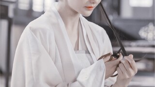 This............is actually the same person in the same drama!!!