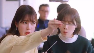 Thạc sĩ học thuật ngây thơ x cô gái thông minh. Anh đã bị nụ cười của cô mê hoặc khi họ lần đầu gặp 