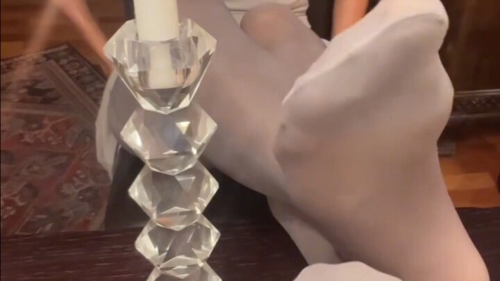 Thời trang tất lưới Âu Mỹ cho mỹ nhân