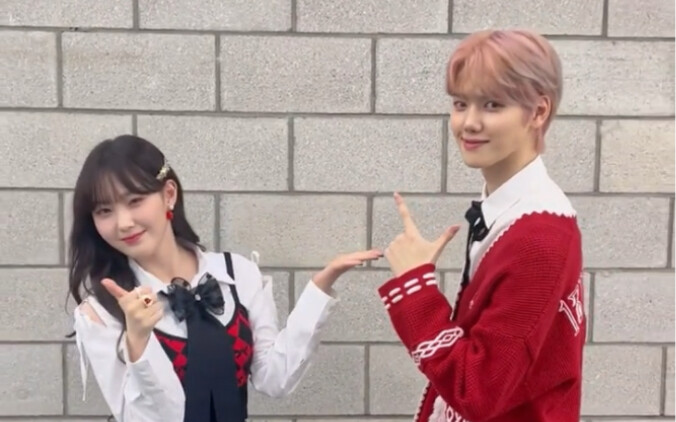 การท้าทายเต้นเพลง 'Groovy＋Cheese' ของคังมินฮีจาก CRAVITY และคิมแชฮยอนจาก Kep1er