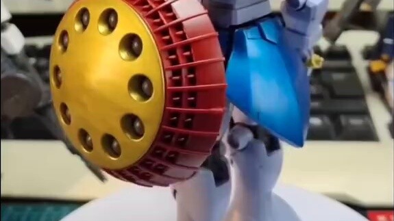 Chiếc máy tập thể hình hg strongman mới mà tôi mua trên Xianyu với giá 32 tệ đã có mặt. Chiếc bút củ