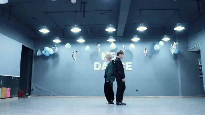 Love Shot-EXO cover tari