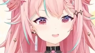 Gadis muda berusia 17 tahun dengan penuh semangat makan adegan larut malam