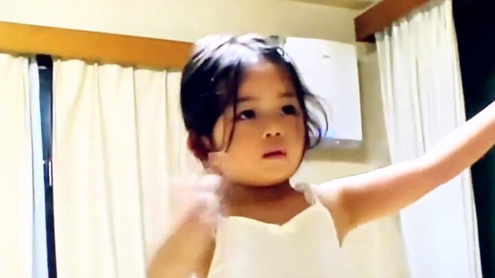3-Year-Old Rei Naoi's "Swan" Music Video Released