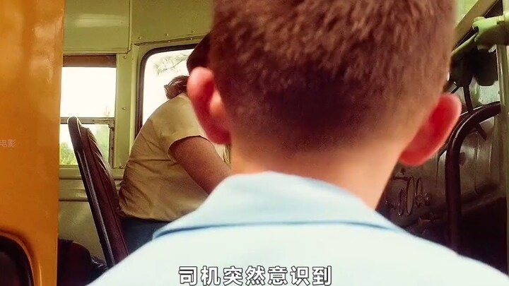 His IQ is only 75, but his life is like a cheat, creating miracles one after another